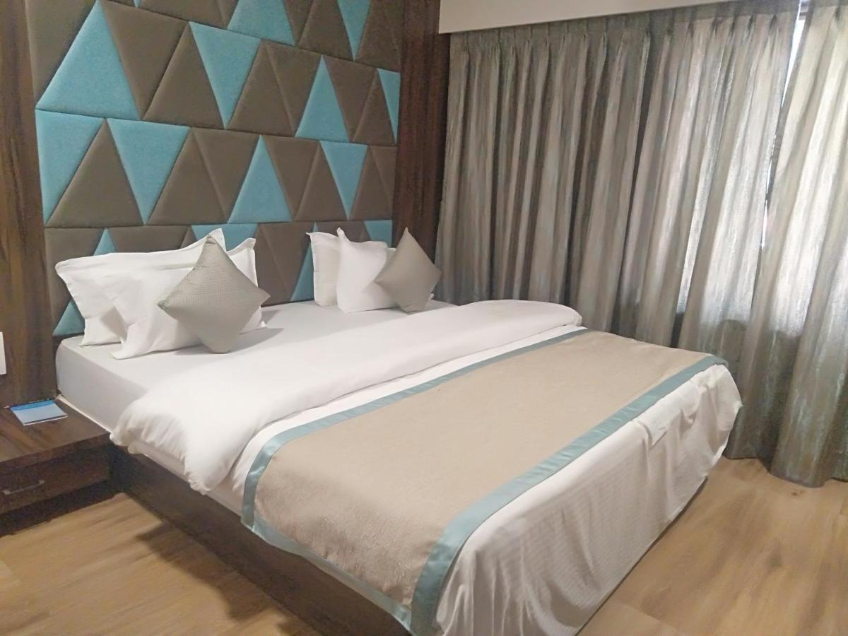 Hotel Shiv Sangram Ahmednagar Dış mekan fotoğraf