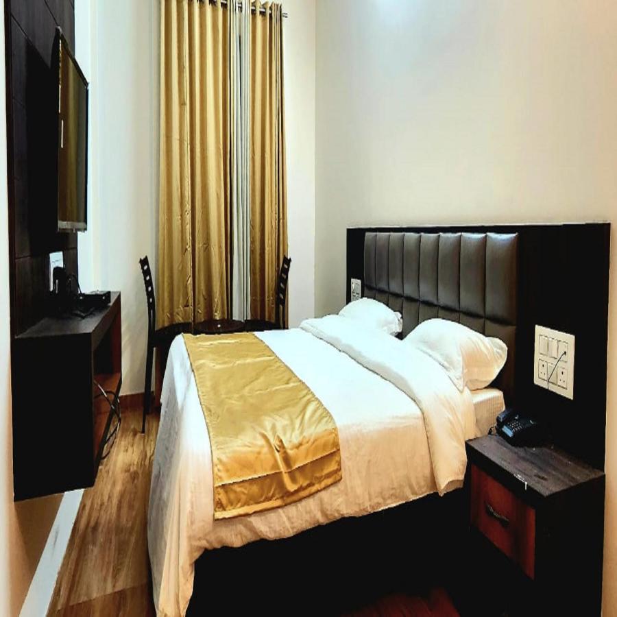 Hotel Shiv Sangram Ahmednagar Dış mekan fotoğraf